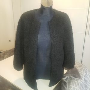 Wilfred fuzzy coat. Black. Large.